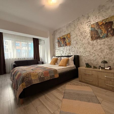 Smart Stay Studio With Free Parking 雅西 外观 照片