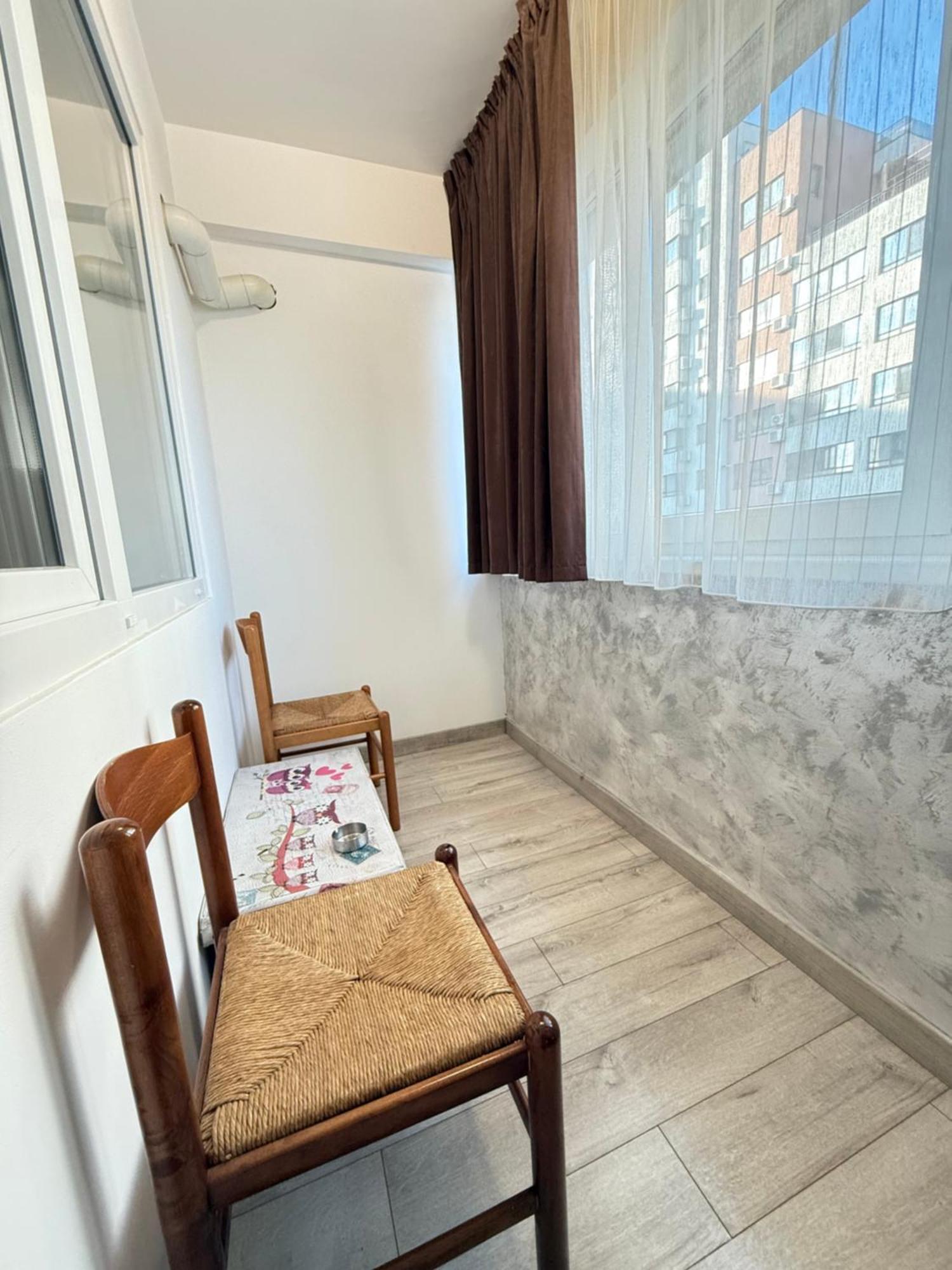 Smart Stay Studio With Free Parking 雅西 外观 照片
